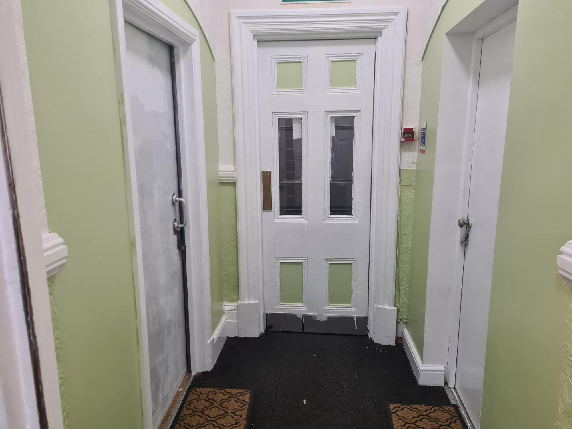 Tredegar Arms Budget Guesthouse For Walkers/Cyclists/Contractors/Traveler Merthyr Tydfil Dış mekan fotoğraf