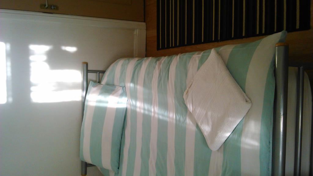 Tredegar Arms Budget Guesthouse For Walkers/Cyclists/Contractors/Traveler Merthyr Tydfil Oda fotoğraf